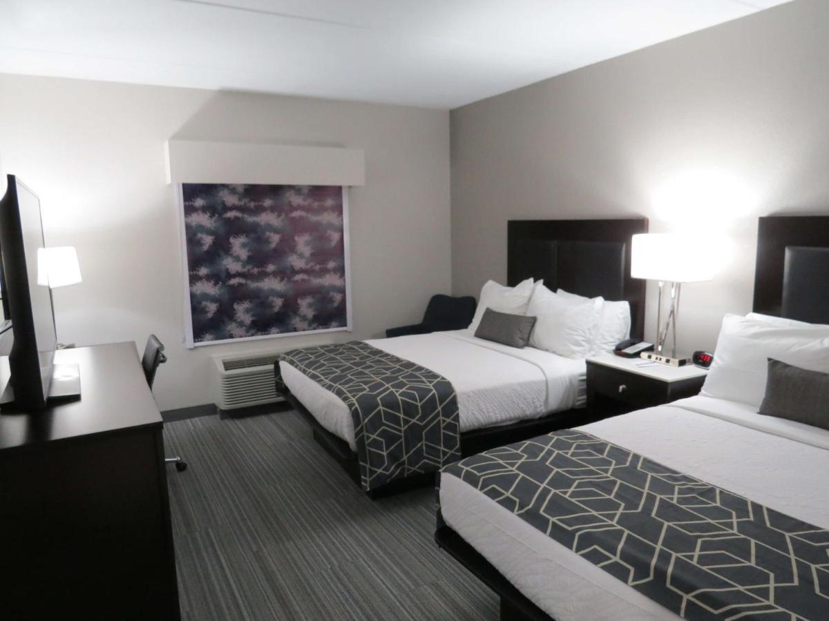 Best Western Plus Wilkes Barre-Scranton Airport Hotel Pittston Exterior foto