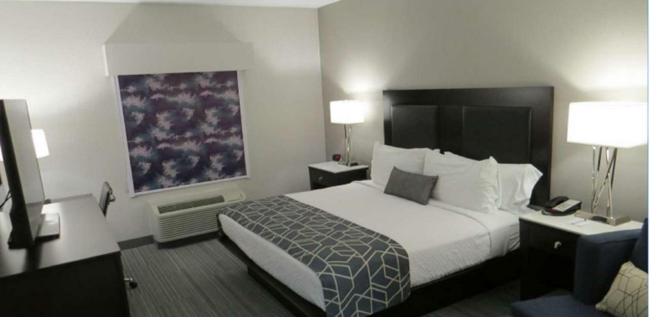 Best Western Plus Wilkes Barre-Scranton Airport Hotel Pittston Exterior foto